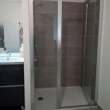 Confortable T2 Neuf - Rdc - 2/4 Personnes Apartament Mondeville (Calvados)