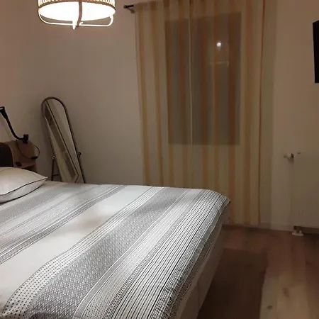 Confortable T2 Neuf - Rdc - 2/4 Personnes Apartament *