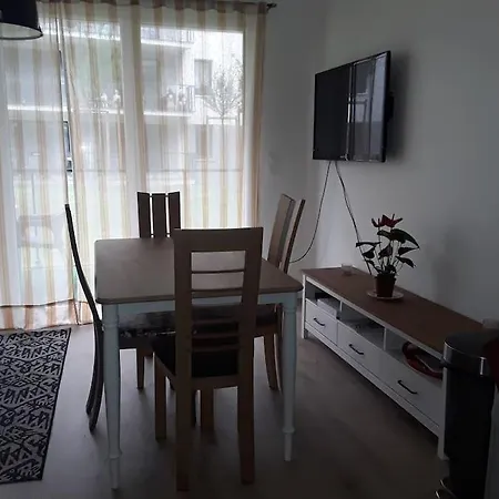Confortable T2 Neuf - Rdc - 2/4 Personnes Apartament *