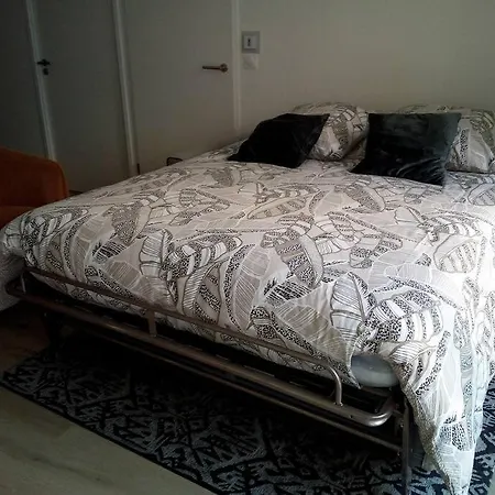 Confortable T2 Neuf - Rdc - 2/4 Personnes * Mondeville (Calvados)